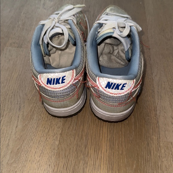 Nike Dunks - Picture 4 of 5